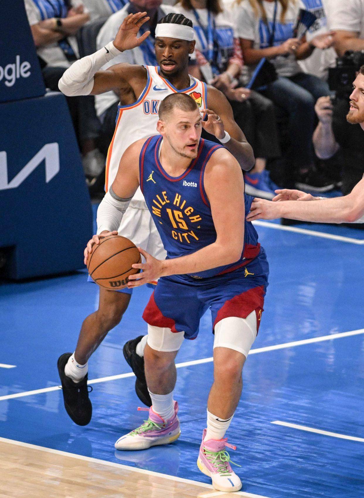 俱乐部的青 俱乐部的青